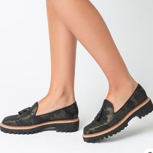 Jon Josef GoGo Lug Shoe size 6.5 NWOT